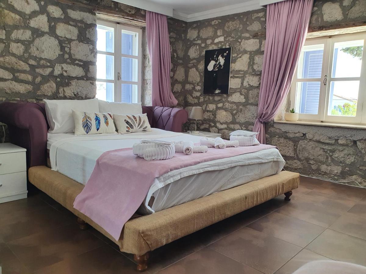 Leyla Suite Alaçatı Exterior foto